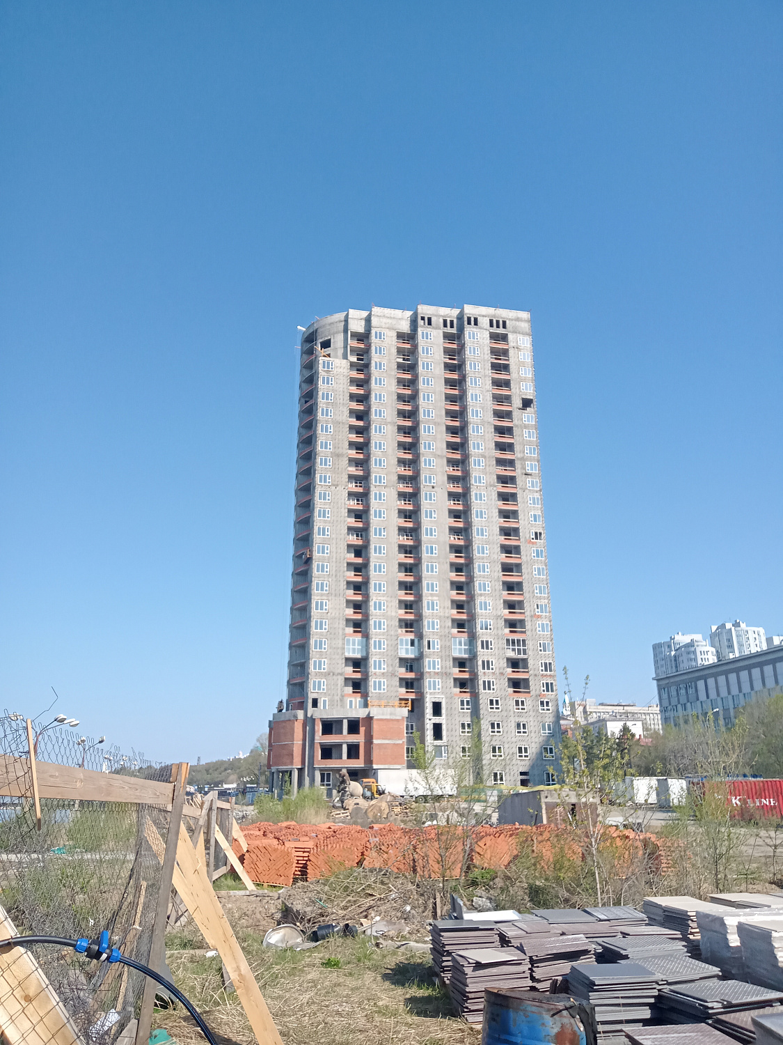 Долгострой на Кавказской
